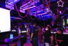 Een video-blik rond Pattaya op de eerste avond van een terugkeer naar 11:00 uur sluiting voor locaties waar alcohol wordt geschonken