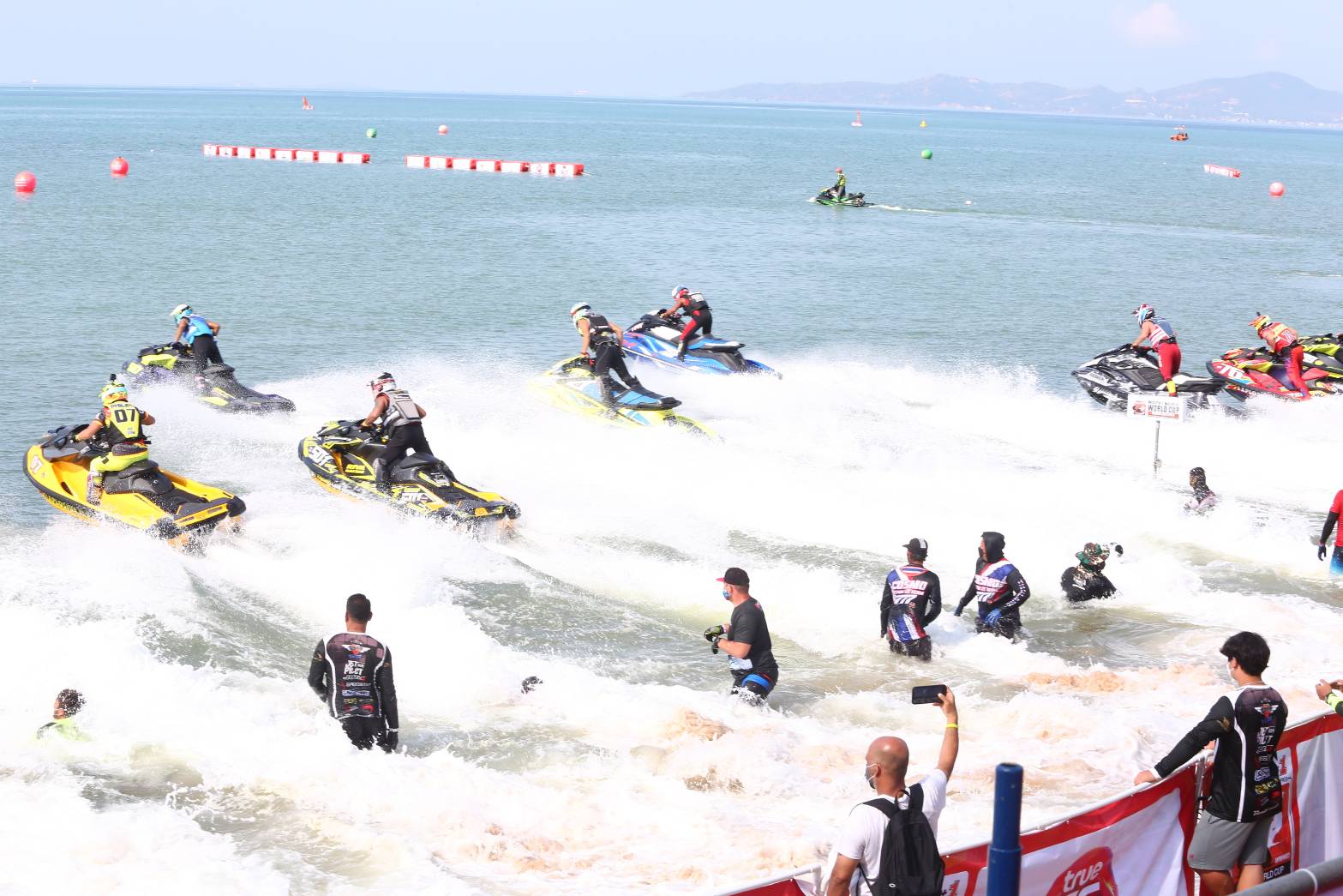 WGP#1 JET SKI WORLD CUP 2021-2022 gaat laatste dag in Jomtien in