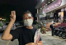 De Thaise politie laat 25 Stop-APEC-demonstranten vrij, een van hen moet een operatie ondergaan